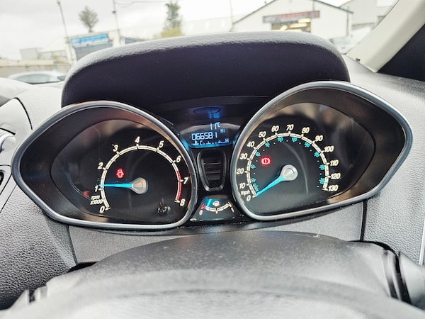 Used Ford B-MAX 2013 for sale - 76321818: Photo 12
