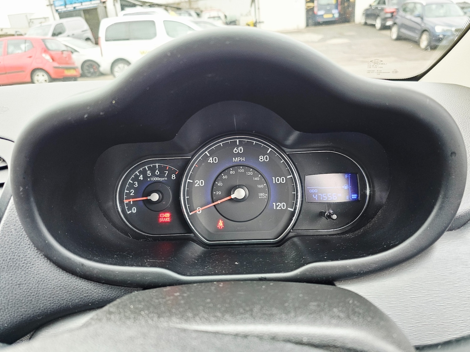 Used Hyundai i10 2013 for sale - 77364047: Photo 10