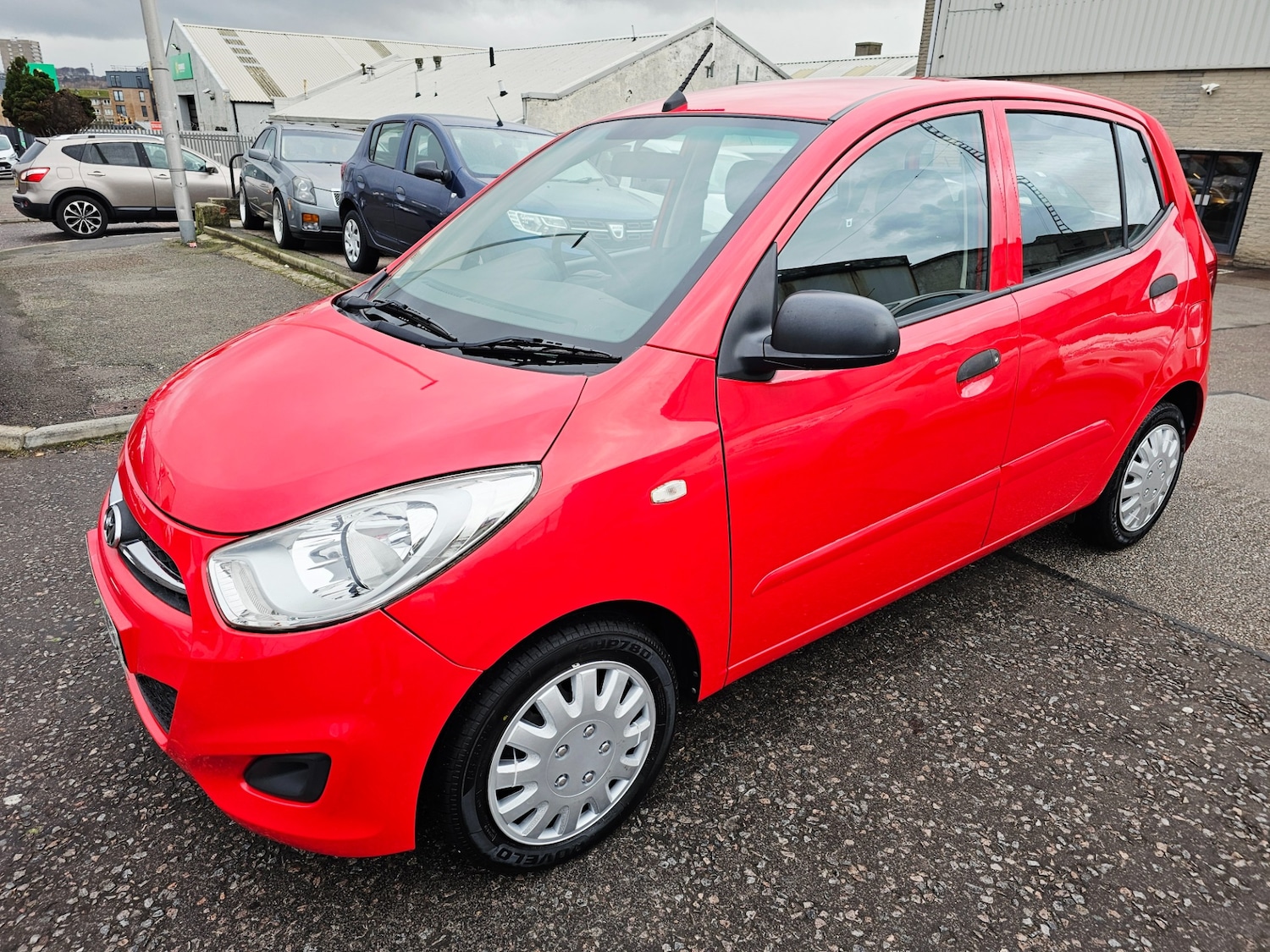 Used Hyundai i10 2013 for sale - 77364047: Photo 4