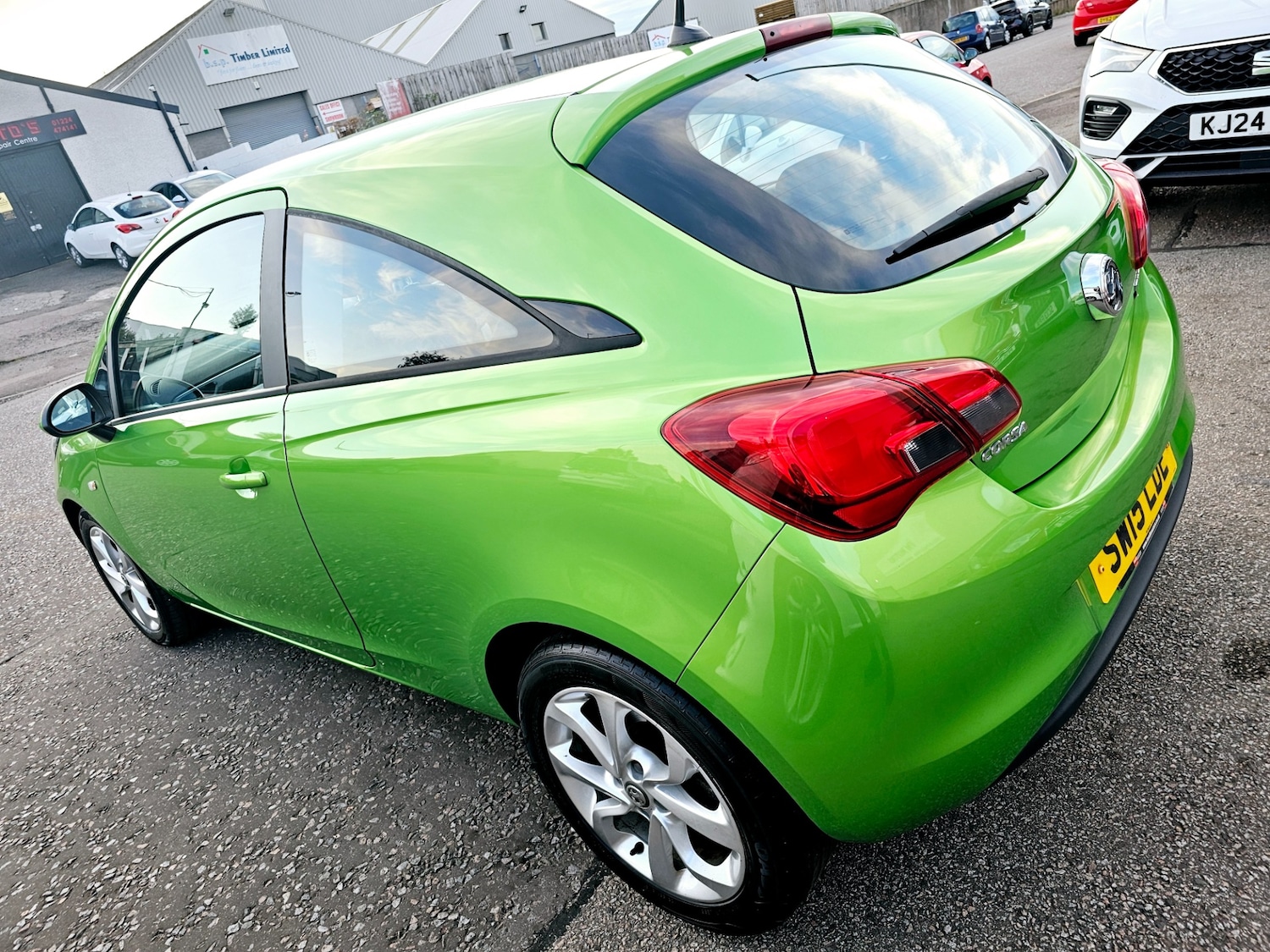 Used Vauxhall Corsa 2015 for sale - 76412335: Photo 6