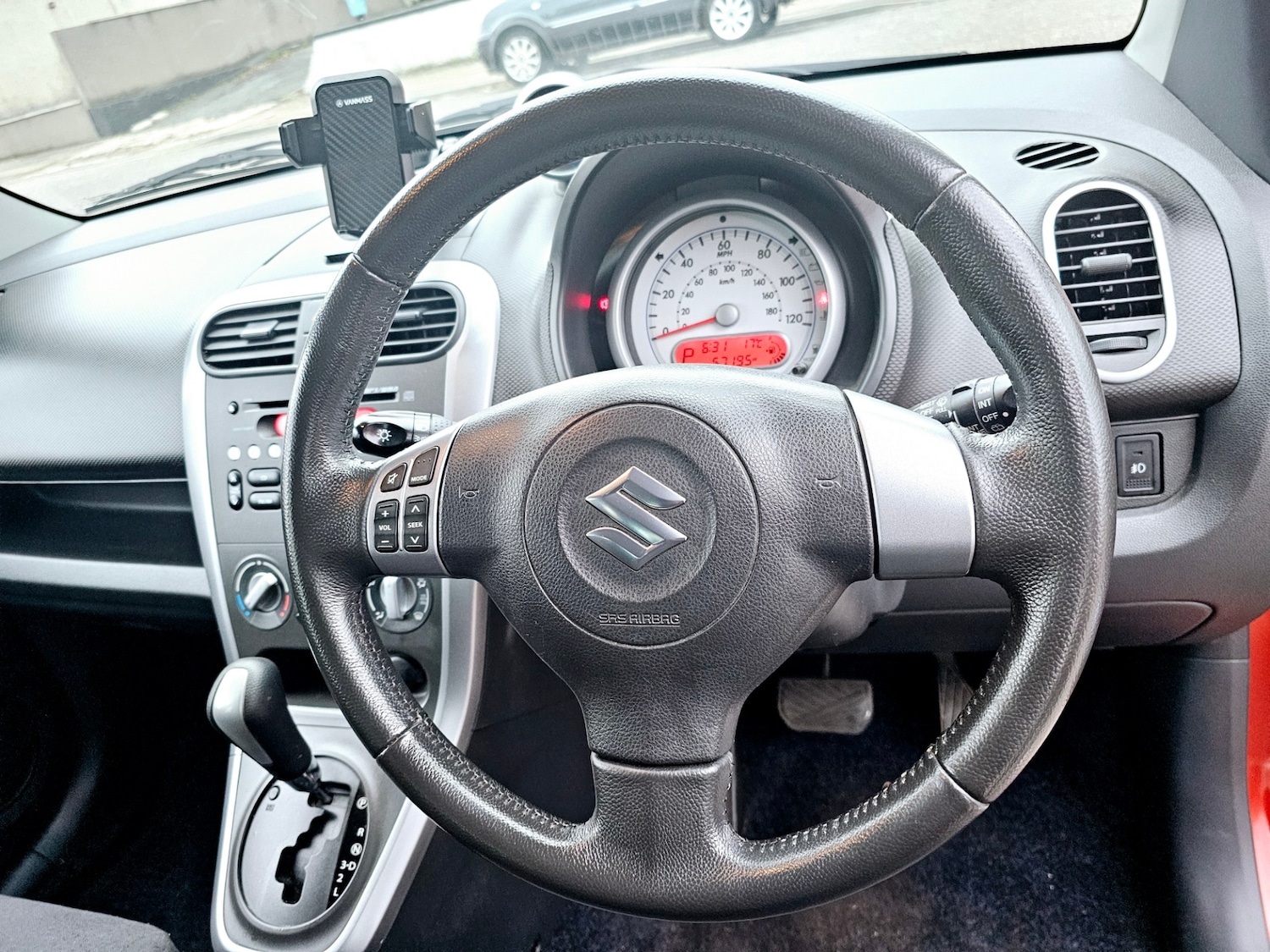 Used Suzuki Splash 2011 for sale - 76320763: Photo 13