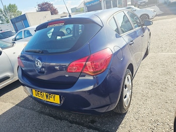 Used Vauxhall Astra 2011 for sale - 78693470: Photo