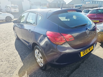 Used Vauxhall Astra 2011 for sale - 78693470: Photo