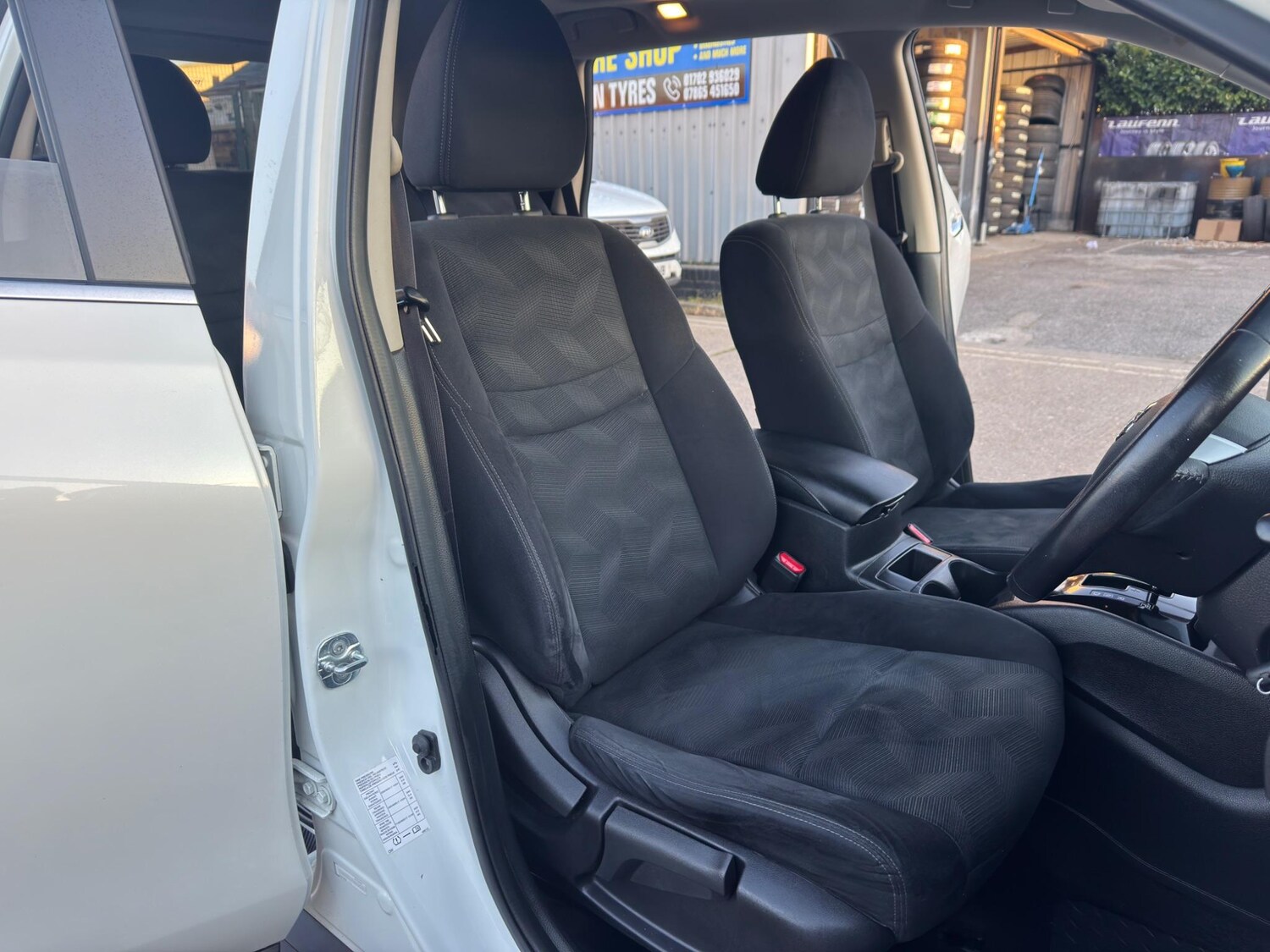 Vehicle 21