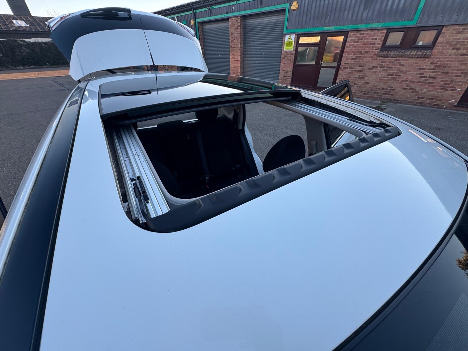 Vehicle 33