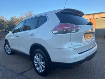 Used Nissan X-Trail 2017 for sale - 74070336: Photo