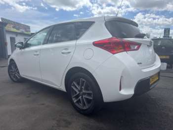Used Toyota Auris 2014 for sale - 74408233: Photo