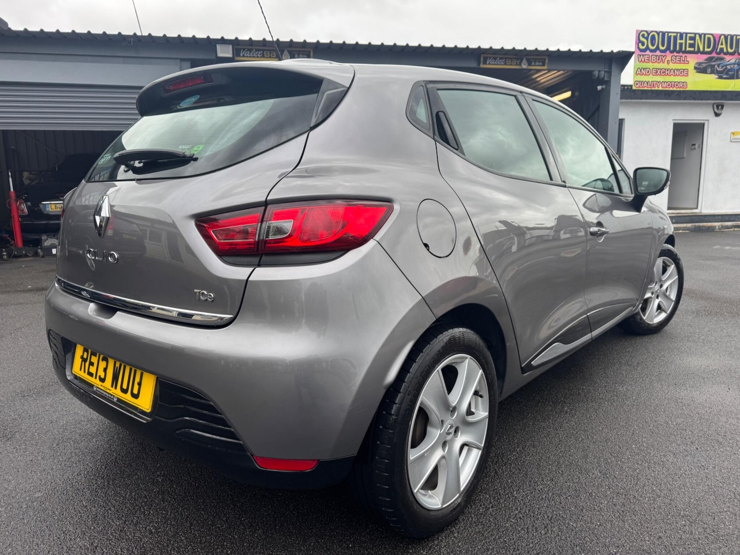 Vehicle 5