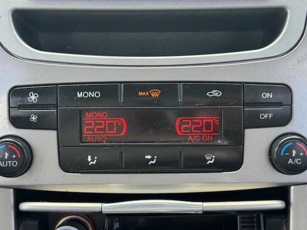 Used Ford Galaxy 2011 for sale - 74776601: Photo 14