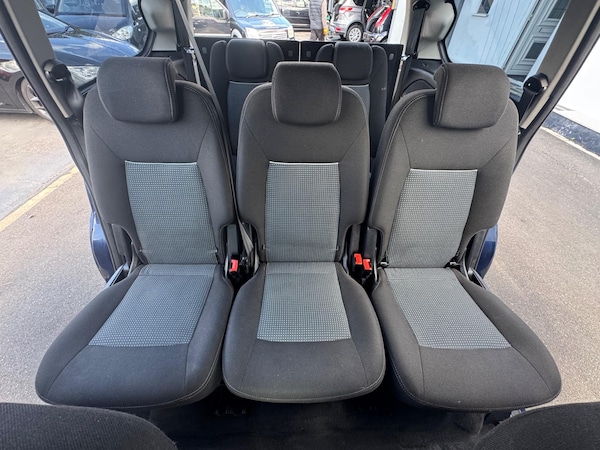 Used Ford Galaxy 2011 for sale - 74776601: Photo 56