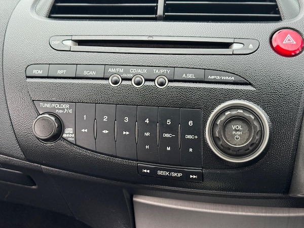 Used Honda Civic 2006 for sale - 75351882: Photo 11