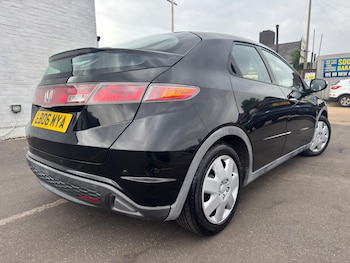 Used Honda Civic 2006 for sale - 75351882: Photo