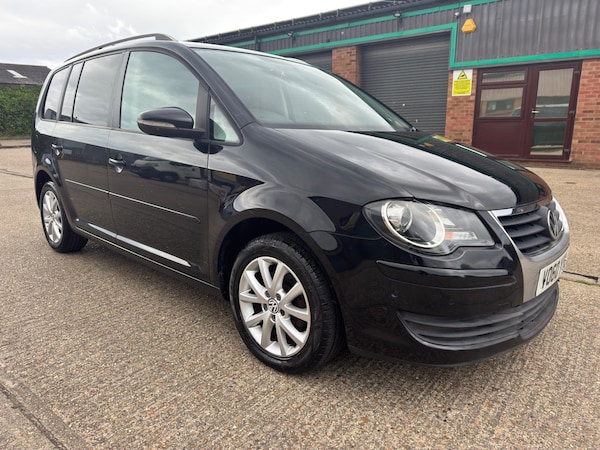 Used Volkswagen Touran 2010 for sale - 74768012: Photo 15