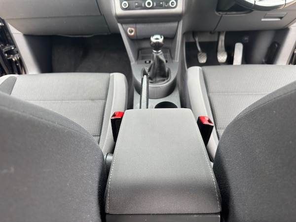Used Volkswagen Touran 2010 for sale - 74768012: Photo 42
