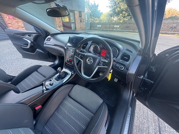 Used Vauxhall Insignia 2011 for sale - 74336812: Photo 52