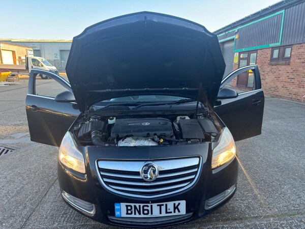 Used Vauxhall Insignia 2011 for sale - 74336812: Photo 64