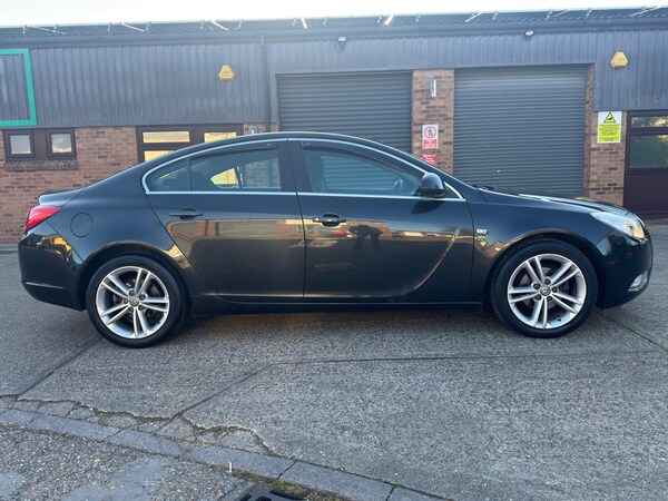 Used Vauxhall Insignia 2011 for sale - 74336812: Photo 6