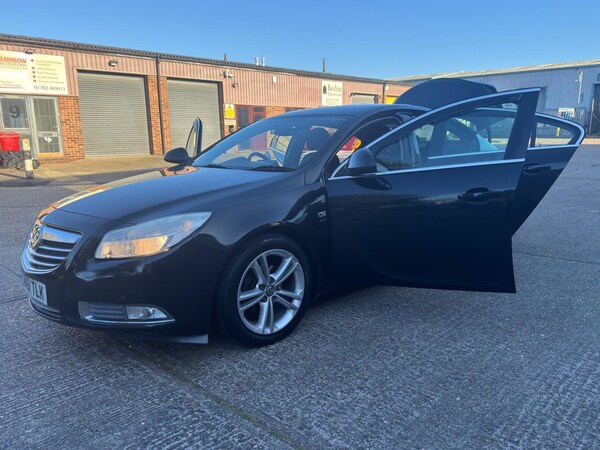 Used Vauxhall Insignia 2011 for sale - 74336812: Photo 75