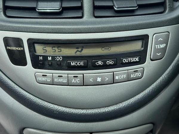 Used Toyota Previa 2004 for sale - 75351815: Photo 13