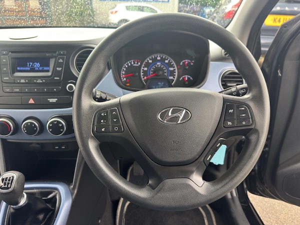 Used Hyundai i10 2015 for sale - 75351969: Photo 10