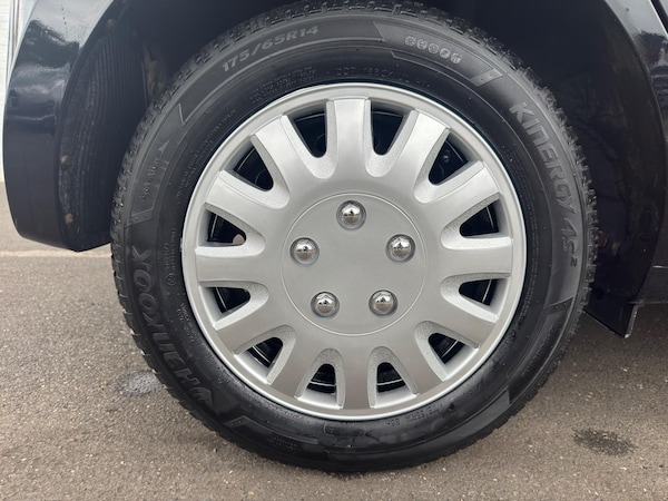 Used Hyundai i10 2015 for sale - 75351969: Photo 28