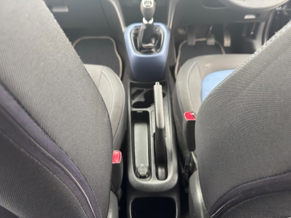 Used Hyundai i10 2015 for sale - 75351969: Photo 41