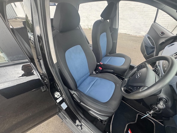Used Hyundai i10 2015 for sale - 75351969: Photo 49