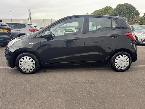 Used Hyundai i10 2015 for sale - 75351969: Photo 8