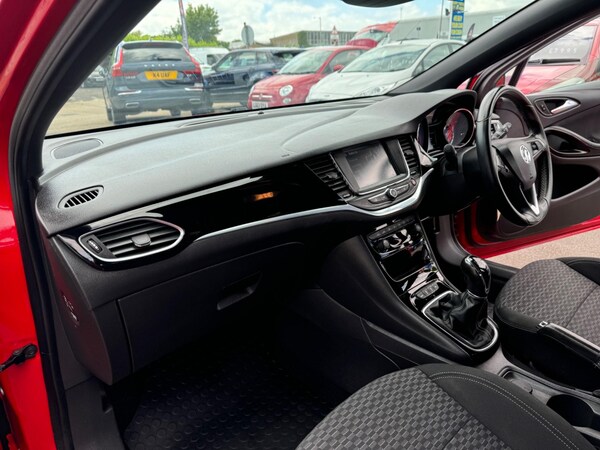 Used Vauxhall Astra 2017 for sale - 71537881: Photo 28