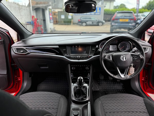 Used Vauxhall Astra 2017 for sale - 71537881: Photo 32