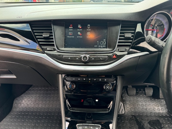 Used Vauxhall Astra 2017 for sale - 71537881: Photo 41