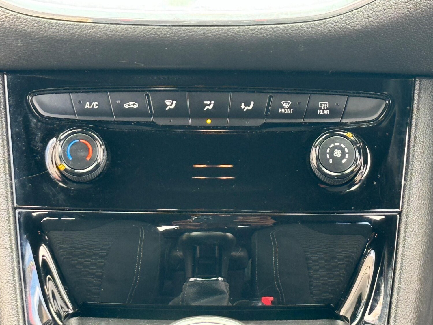 Vehicle 44