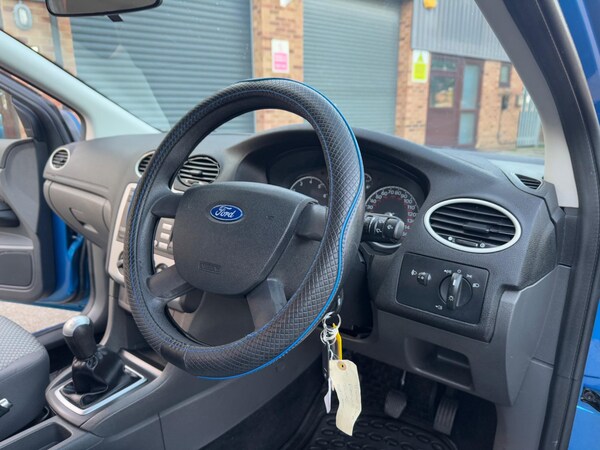 Used Ford Focus 2006 for sale - 74691187: Photo 18