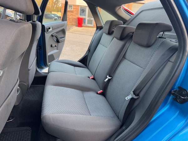 Used Ford Focus 2006 for sale - 74691187: Photo 26