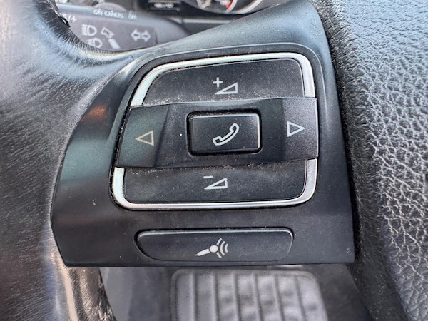Used Volkswagen Tiguan 2014 for sale - 74271536: Photo 32