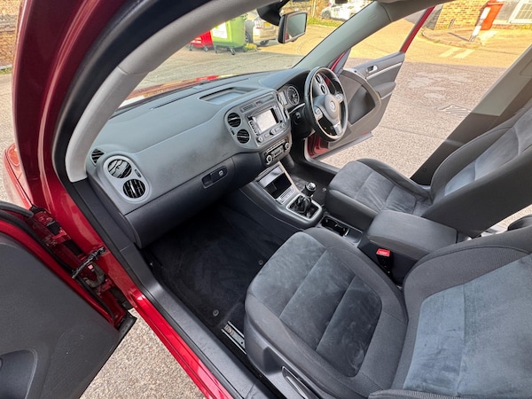 Used Volkswagen Tiguan 2014 for sale - 74271536: Photo 57