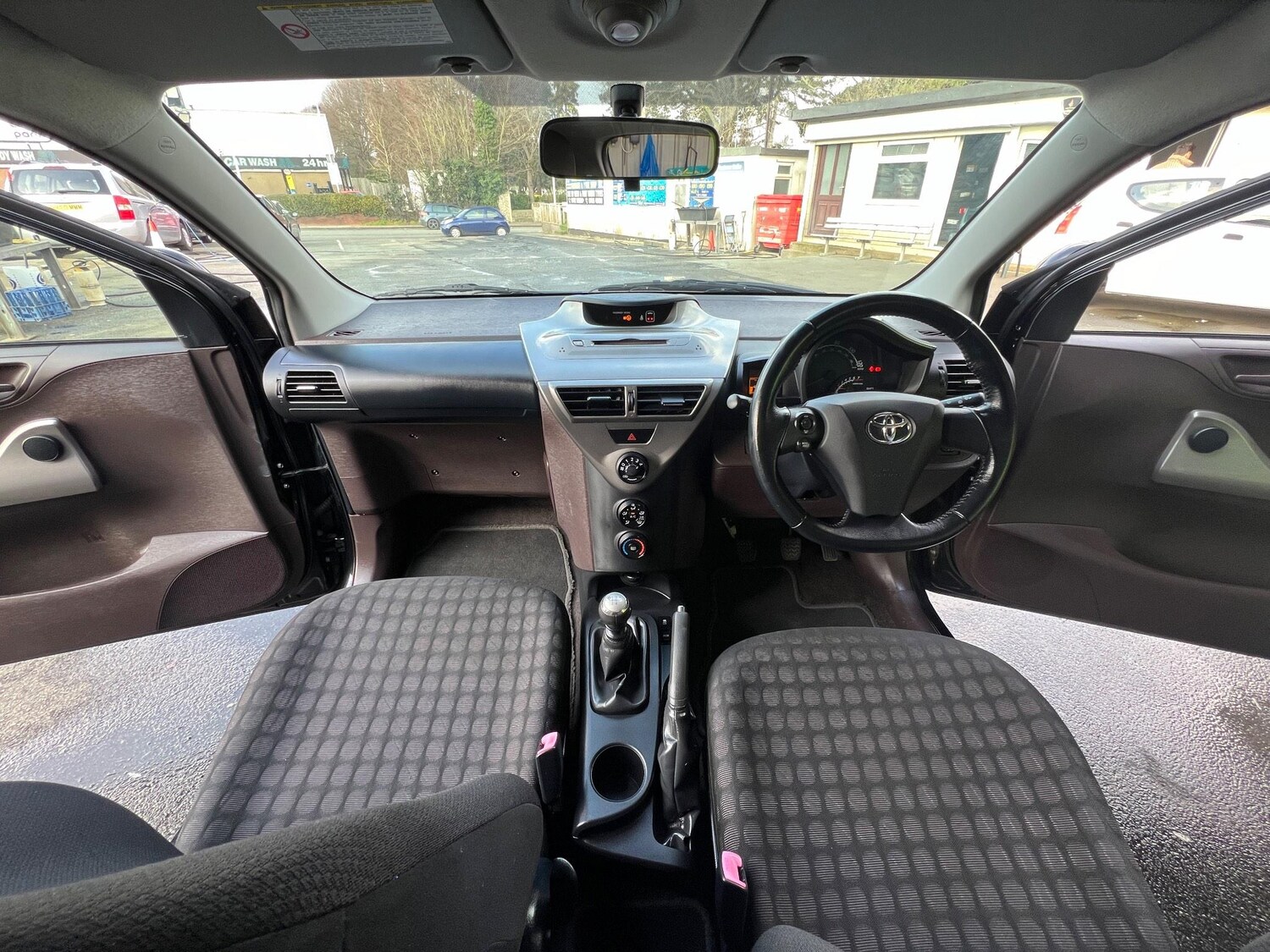 Vehicle 27