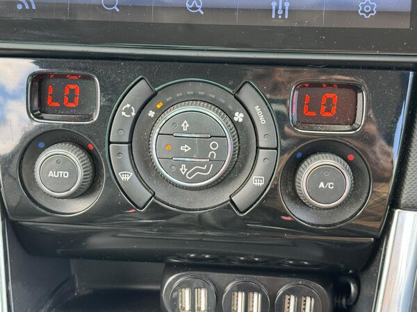 Used Peugeot 308 CC 2009 for sale - 75493990: Photo 17