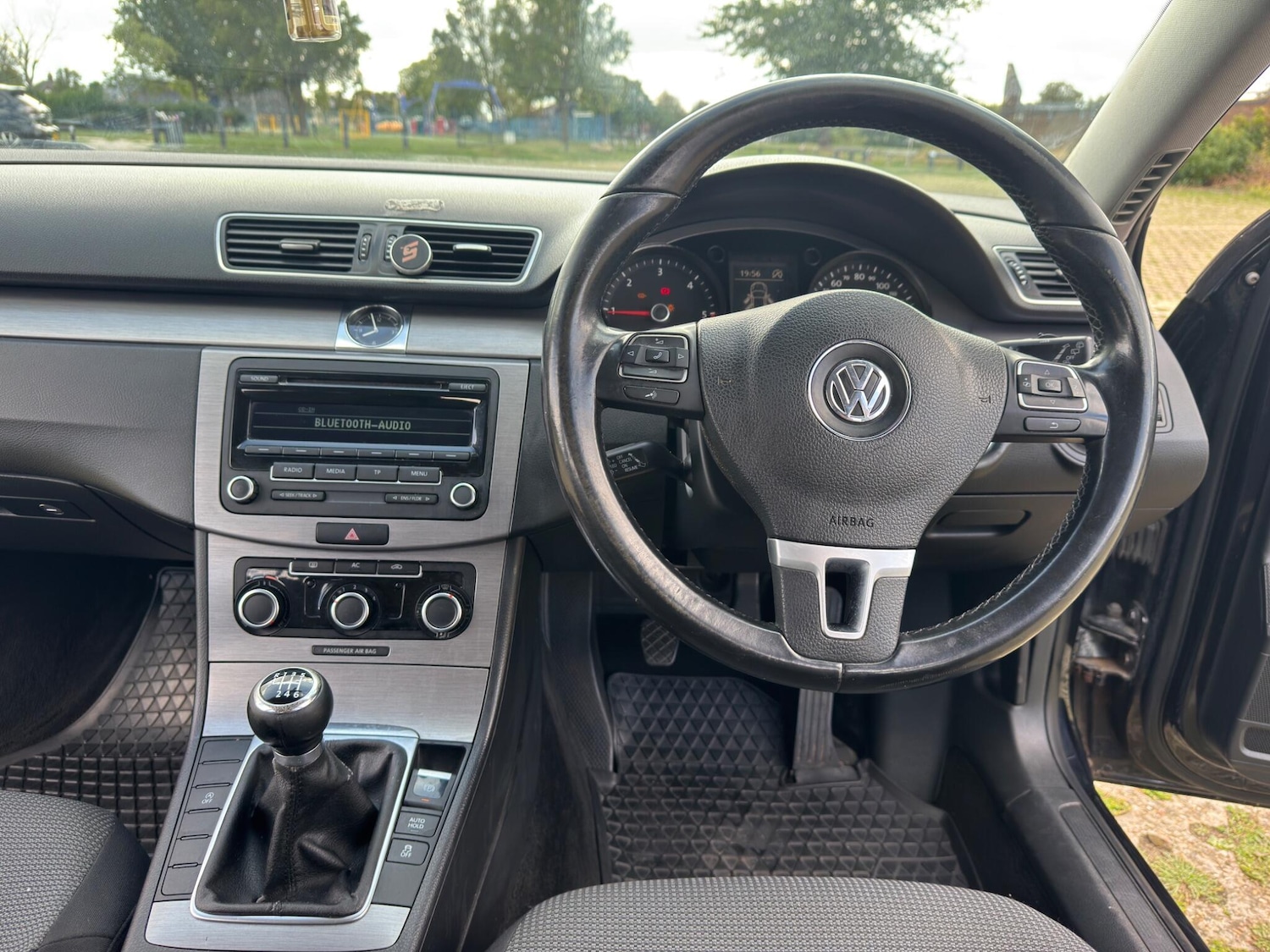 Vehicle 29