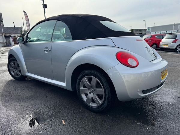 Used Volkswagen Beetle 2010 for sale - 74690798: Photo 12