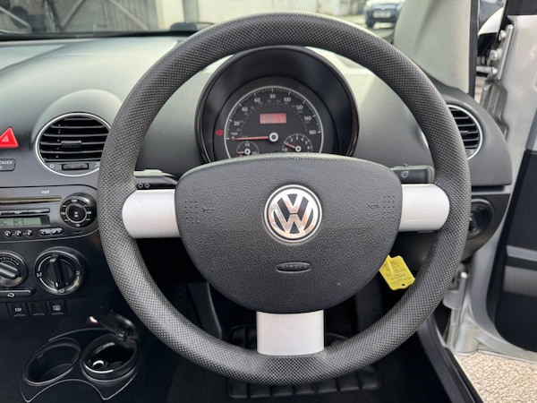 Used Volkswagen Beetle 2010 for sale - 74690798: Photo 17