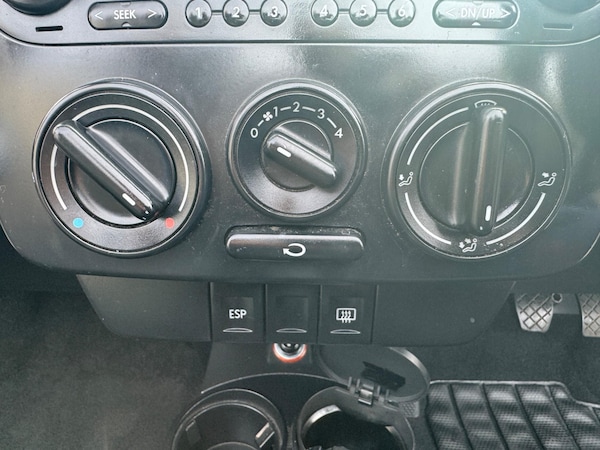 Used Volkswagen Beetle 2010 for sale - 74690798: Photo 20