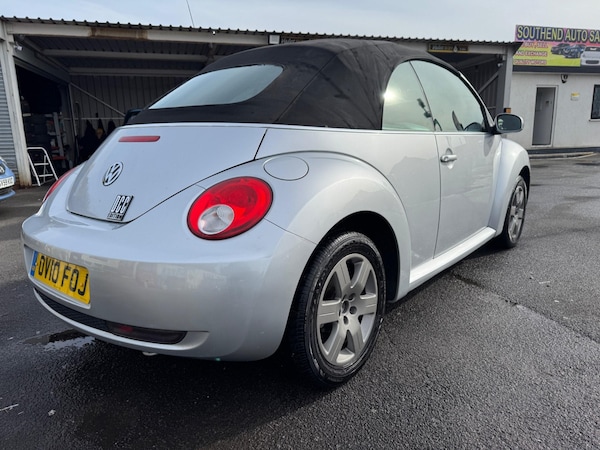 Used Volkswagen Beetle 2010 for sale - 74690798: Photo 30