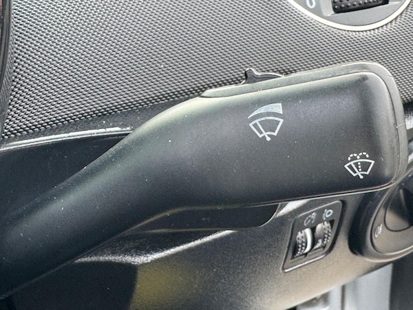 Used Volkswagen Beetle 2010 for sale - 74690798: Photo 52