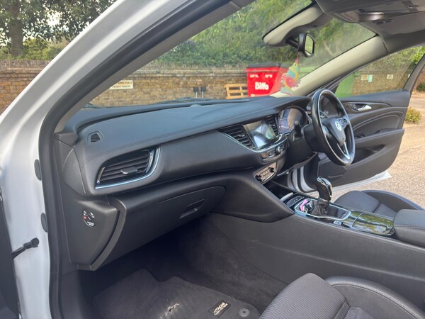 Used Vauxhall Insignia 2018 for sale - 75601403: Photo 24