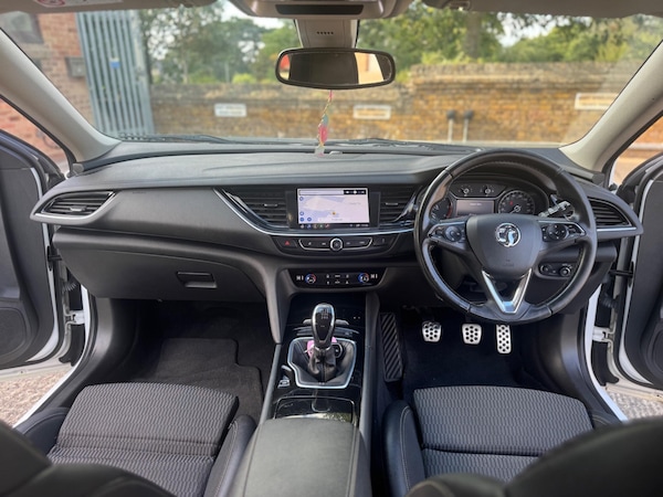 Used Vauxhall Insignia 2018 for sale - 75601403: Photo 9