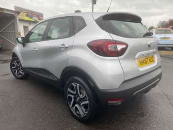 Used Renault Captur 2018 for sale - 68477523: Photo