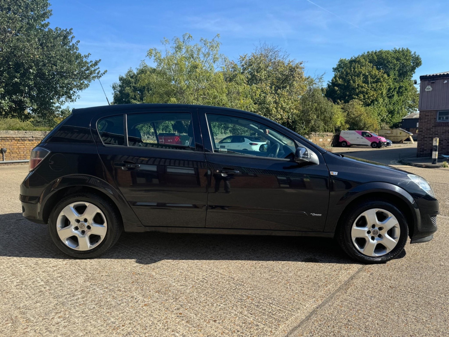 Vehicle 27