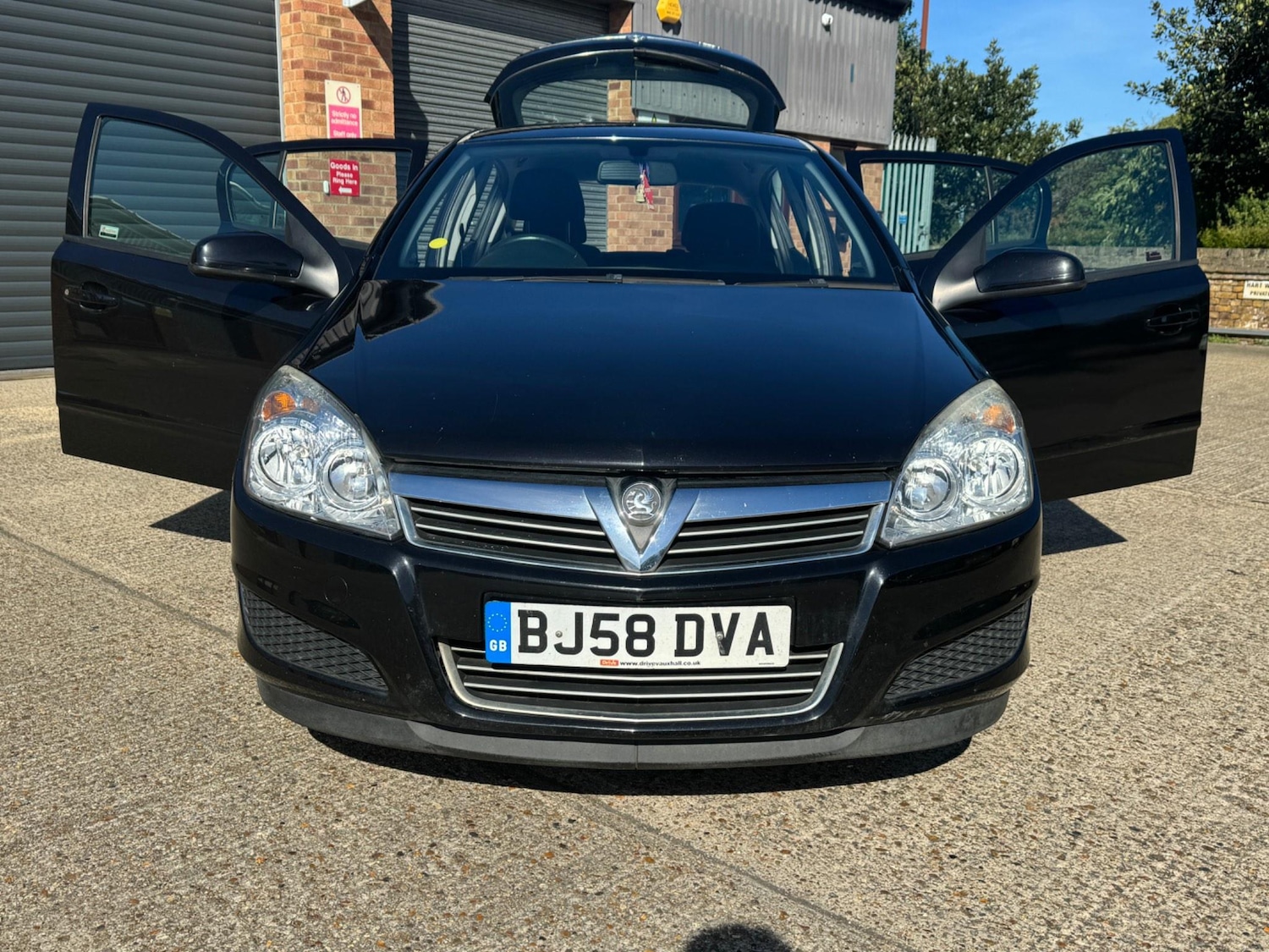 Vehicle 44