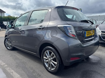 Used Toyota Yaris 2014 for sale - 75741556: Photo